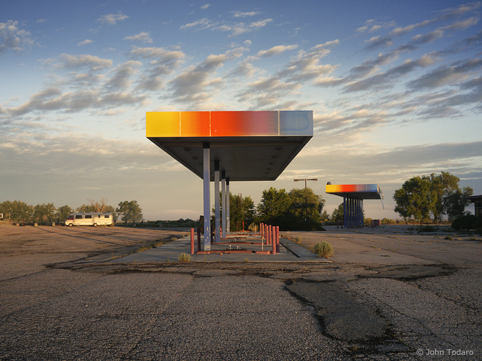 Abandoned Gas Station, I 15